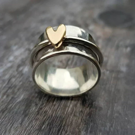 Anillo de Plata Vintage con Colgante de Corazón