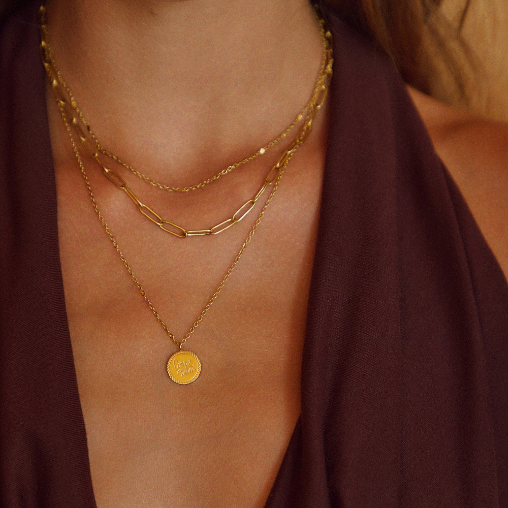 Collar de Monedas en Capas