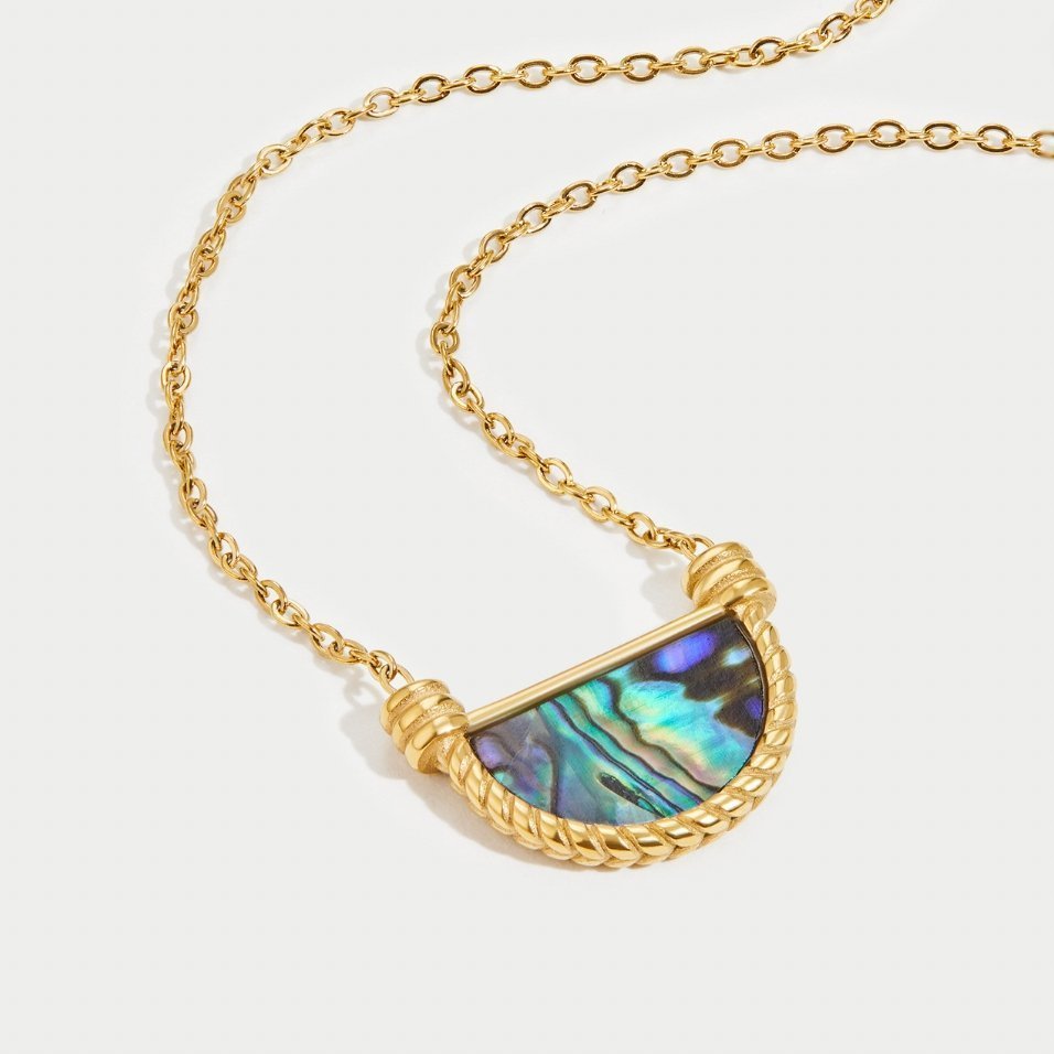 Collar de Concha Turquesa