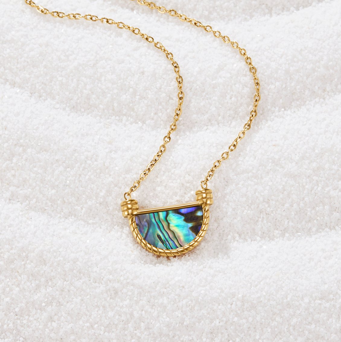 Collar de Concha Turquesa
