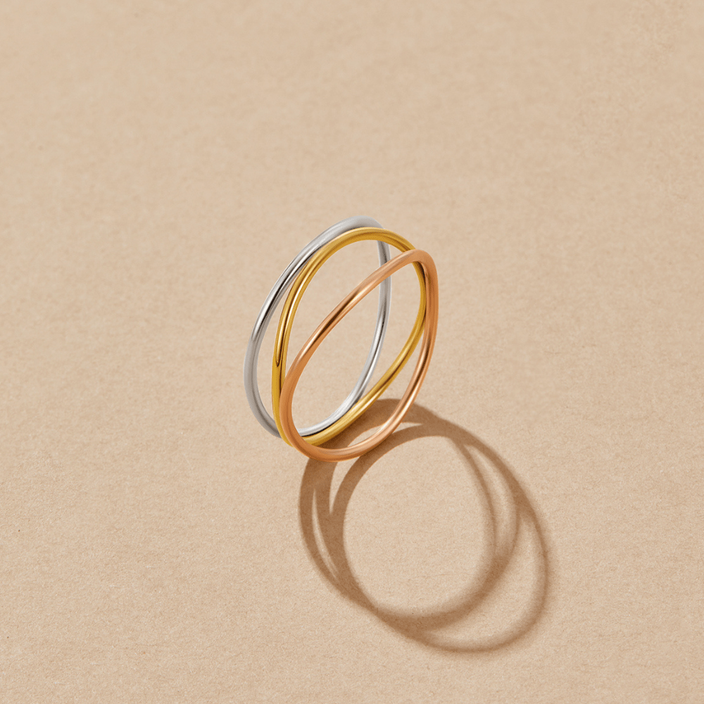 Anillo en Capas de Tres Tonos