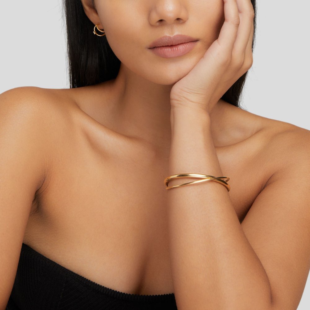 Pulsera Dorada Torcida