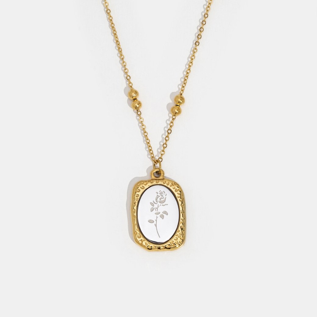 Collar de Rosa "Amor Frágil"