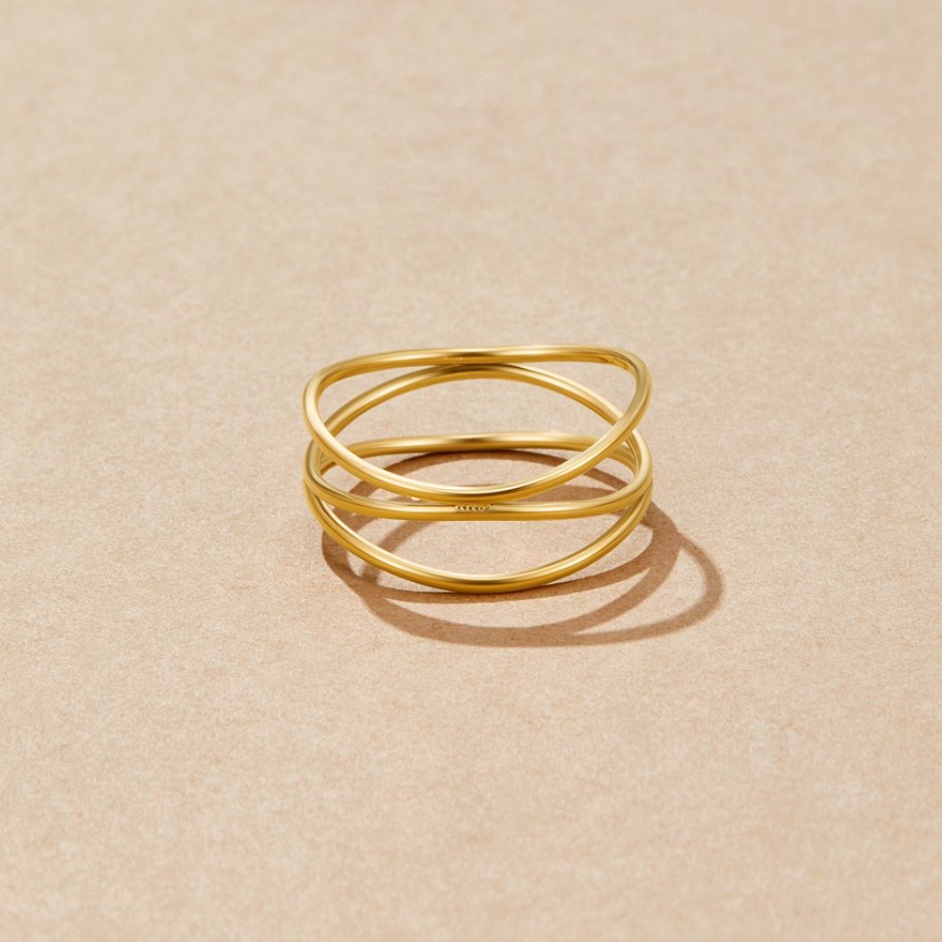 Anillo de Bucle Infinito Dorado