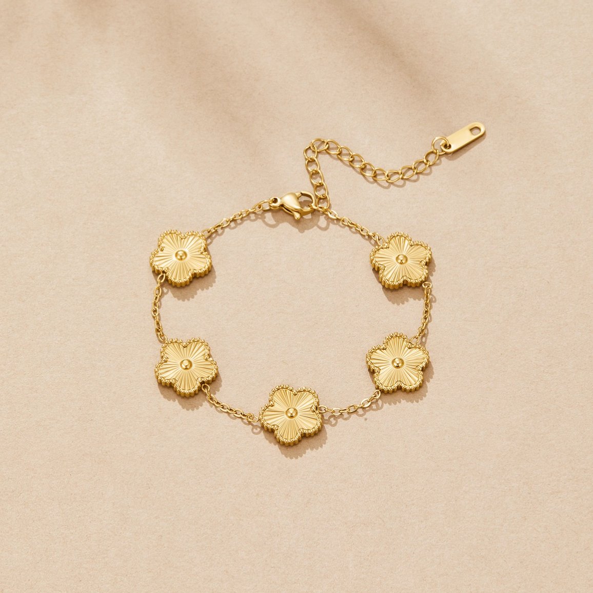 Pulsera de Trébol Dorada