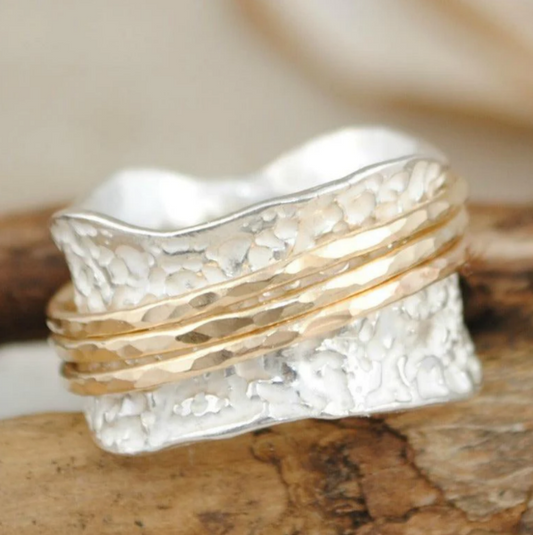 Anillo Retro Fino de Oro y Plata