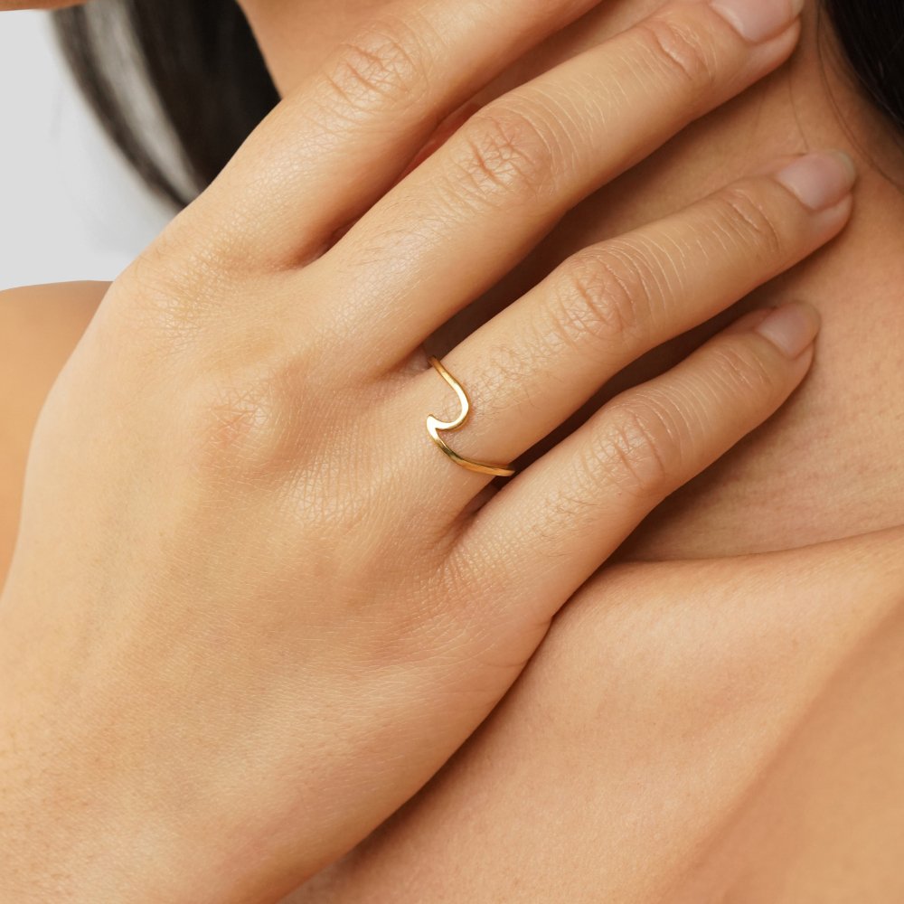 Anillo Ola Dorado