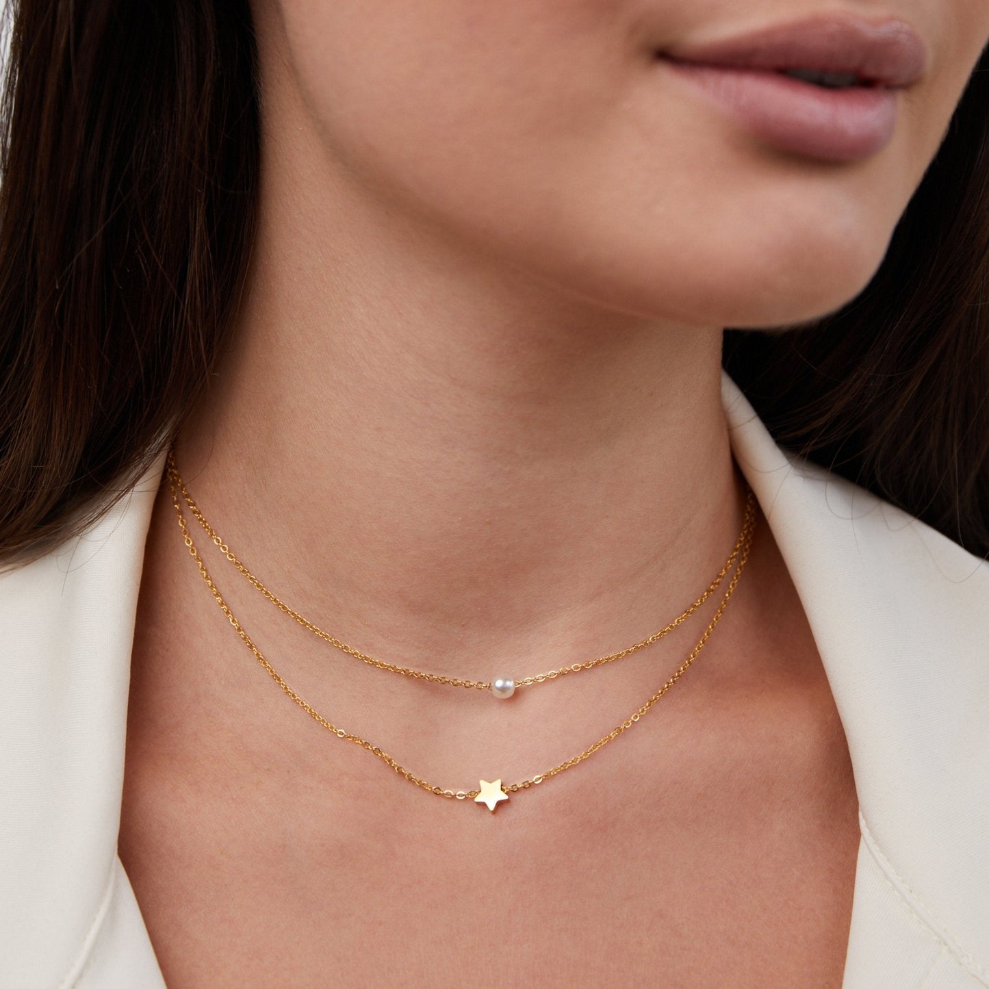 Collar en Capas de Estrella Dorada y Perlas