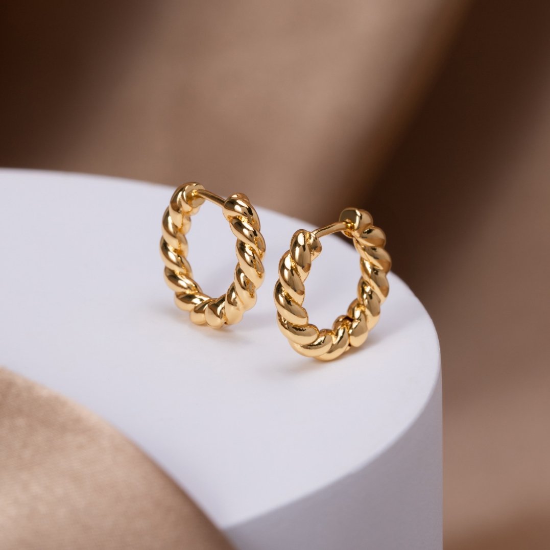 Pendientes de Oro con Giro