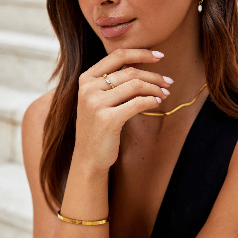 Anillo de Vid de Cristal y Oro