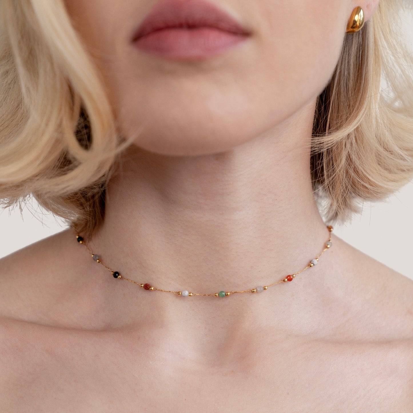 Collar de Piedra con Cuentas