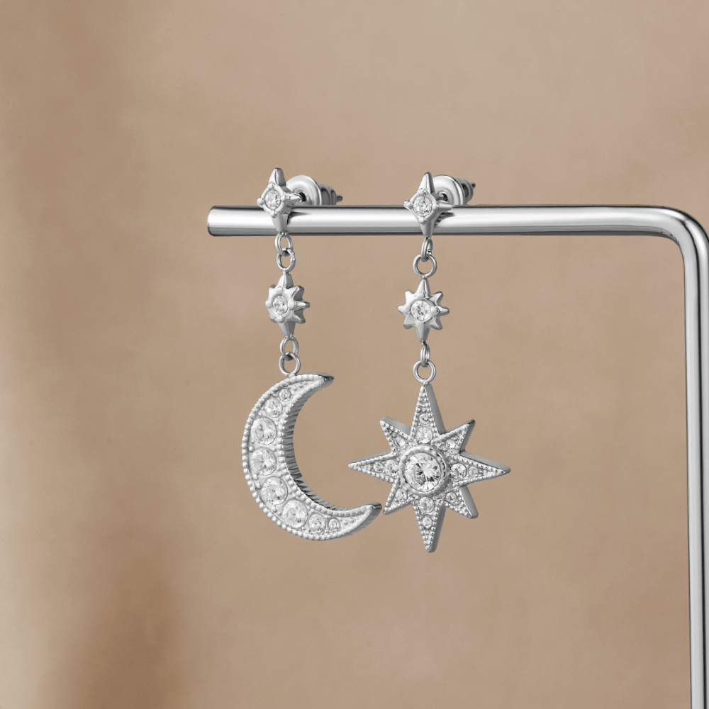 Pendientes de Luna y Estrella de Cristal Plateado