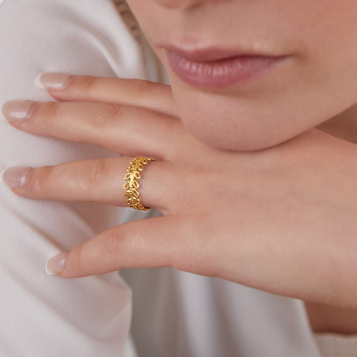 Anillo de Hoja Flor de Verano