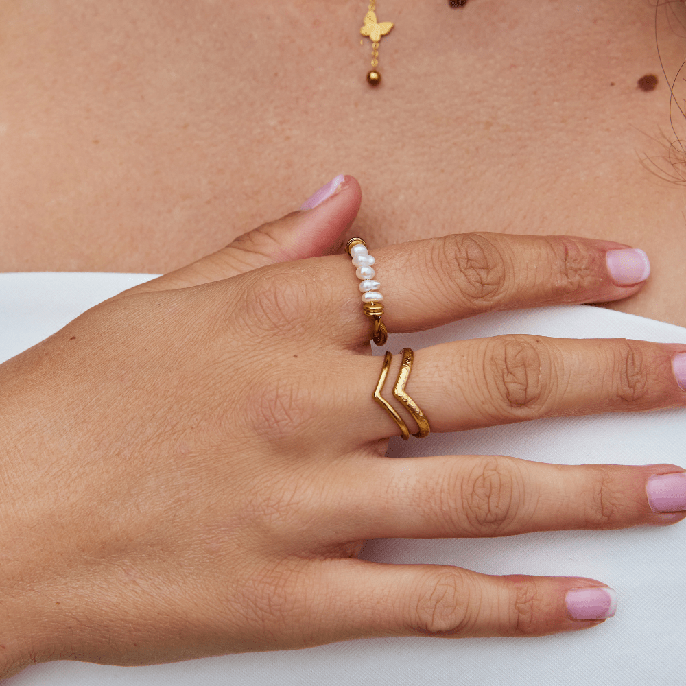Anillo Clásico Torcido de Perla de Agua Dulce