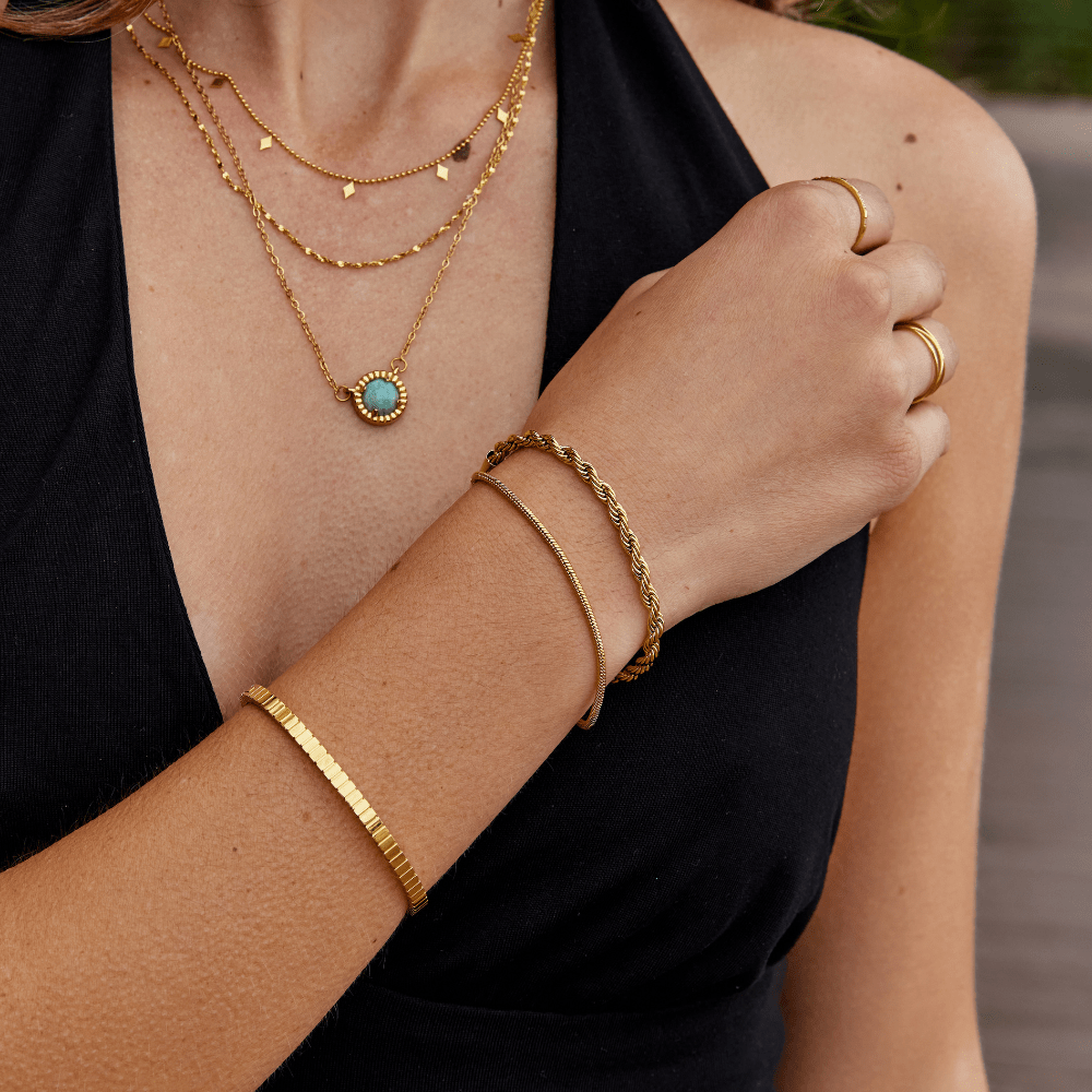 Pulsera en Capas Torcida