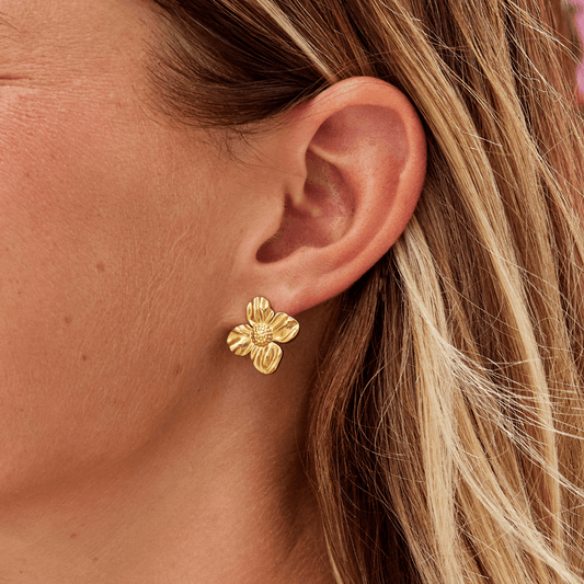 Pendientes de Flor de Oro de 18K