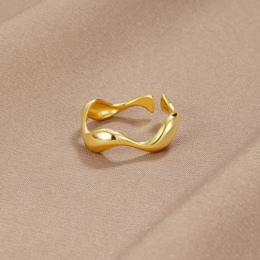 Anillo Ola de Oro de 18K