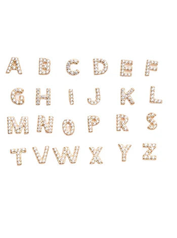 Arete con Inicial 1 Pieza | Oro Blanco