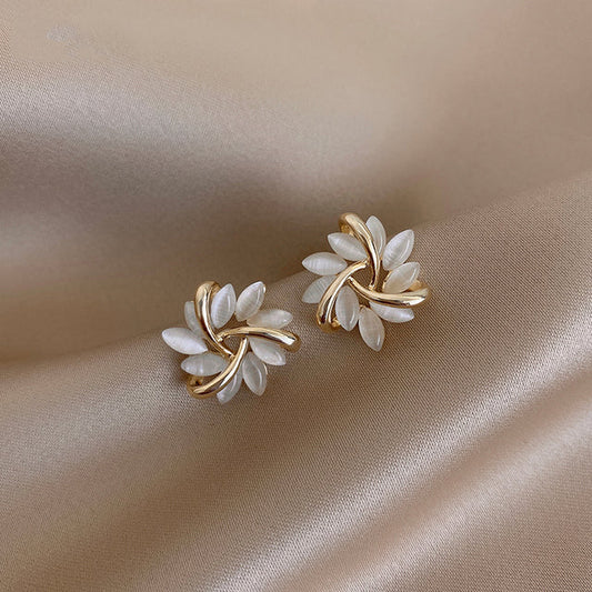 Aretes Aro con Pétalos de Ópalo Dorado