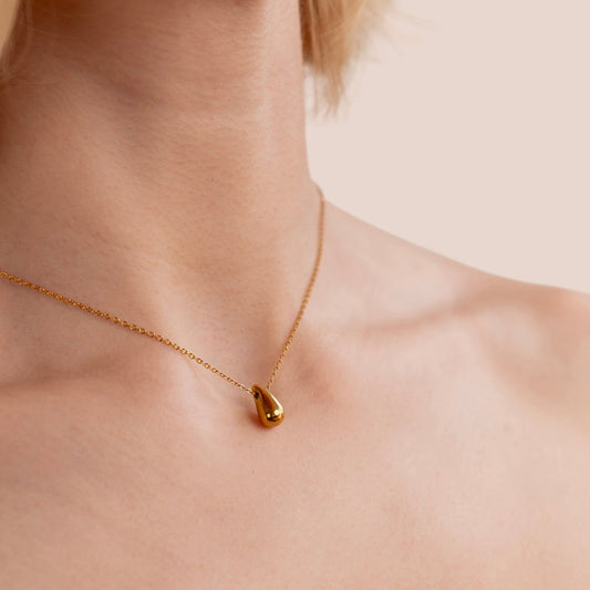 Collar de Gota Dorada