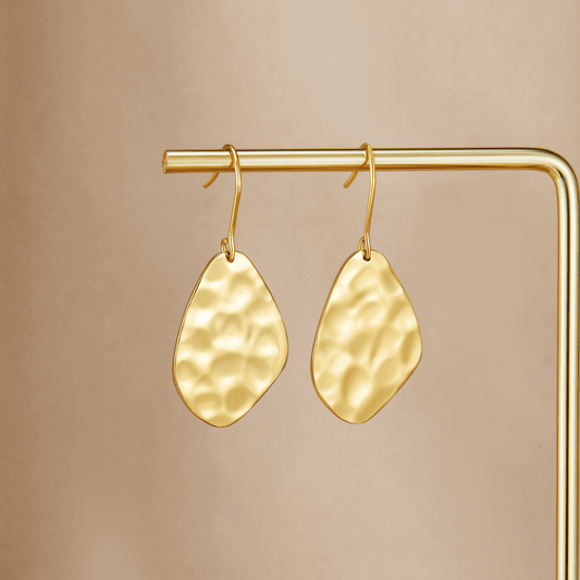 Pendientes Colgantes de Oro Martillado