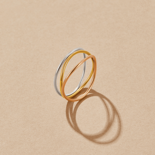 Anillo en Capas de Tres Tonos