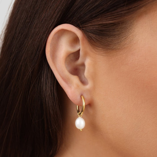 Pendientes de Aro con Perla de Agua Dulce