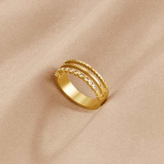 Anillo en Capas Elowyn de Cristal