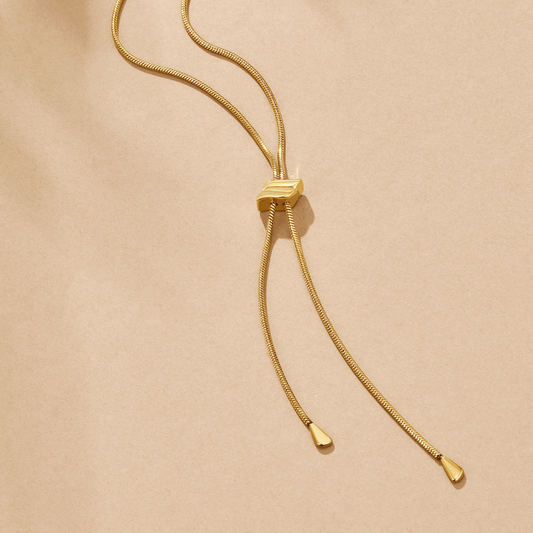 Collar Lariat de Oro de 18K