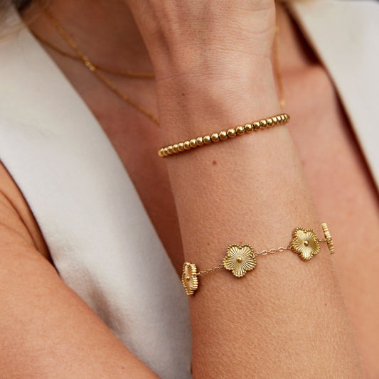 Pulsera Dorada con Cuentas