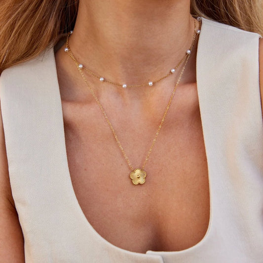 Collar de Perlas y Oro de 18K