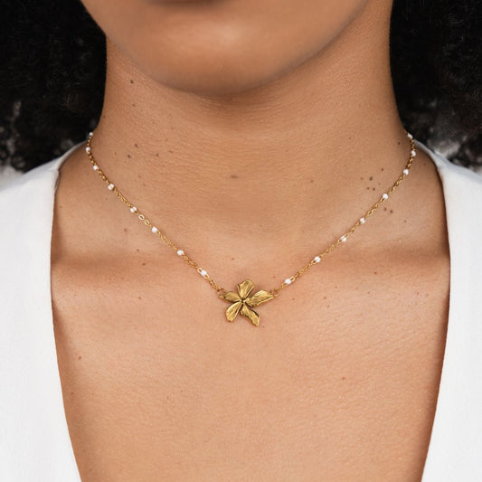 Collar de Cuentas Doradas