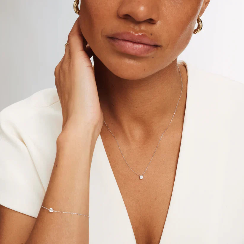 Collar con Piedra | Oro Blanco